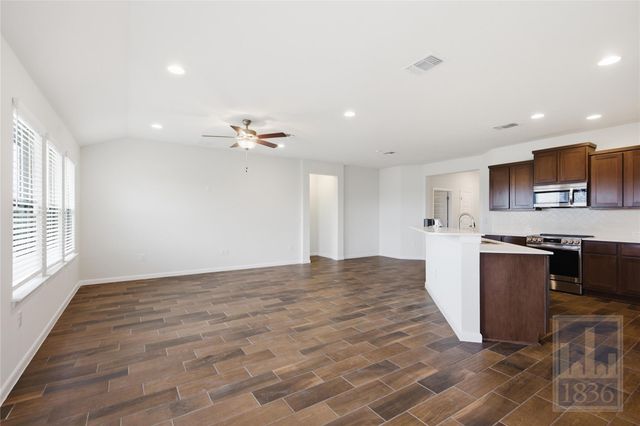 9604 Eloquence DR, Manor, TX 78653