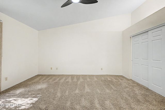 5500 N Waterfield Drive, Tucson, AZ 85750