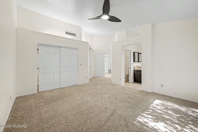 5500 N Waterfield Drive, Tucson, AZ 85750