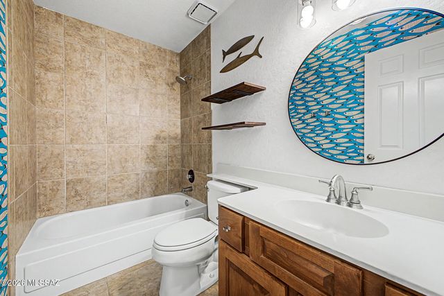 5500 N Waterfield Drive, Tucson, AZ 85750