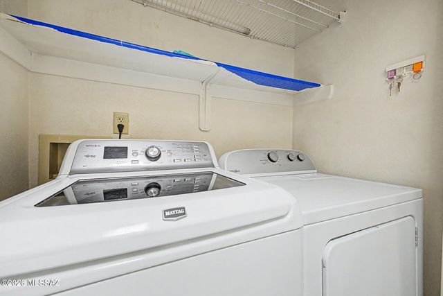5500 N Waterfield Drive, Tucson, AZ 85750