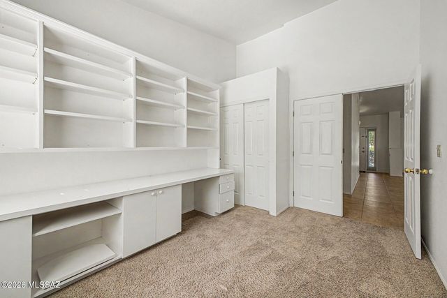 5500 N Waterfield Drive, Tucson, AZ 85750