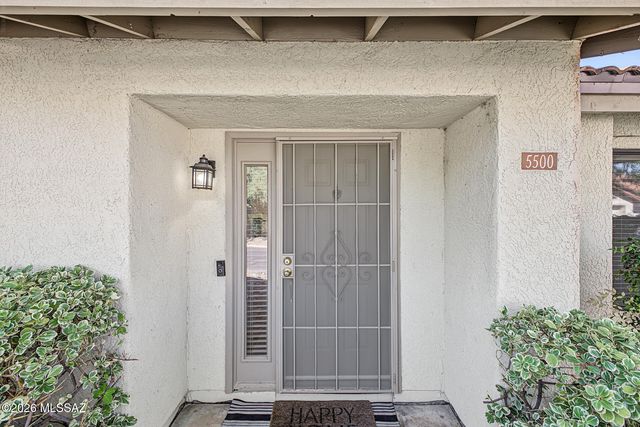 5500 N Waterfield Drive, Tucson, AZ 85750