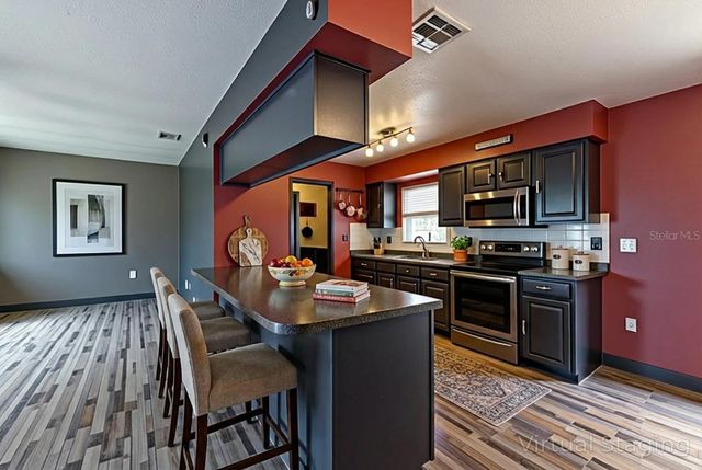 11327 GROVE STREET, Leesburg, FL 34788