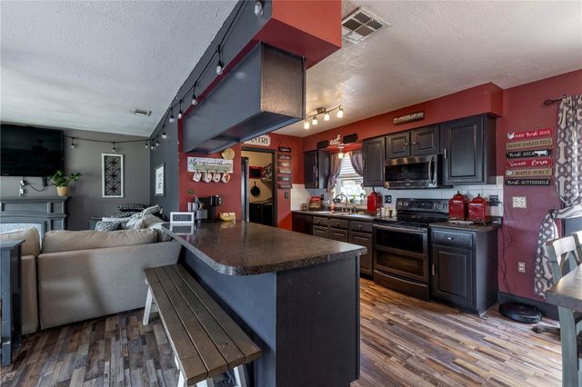 11327 GROVE STREET, Leesburg, FL 34788