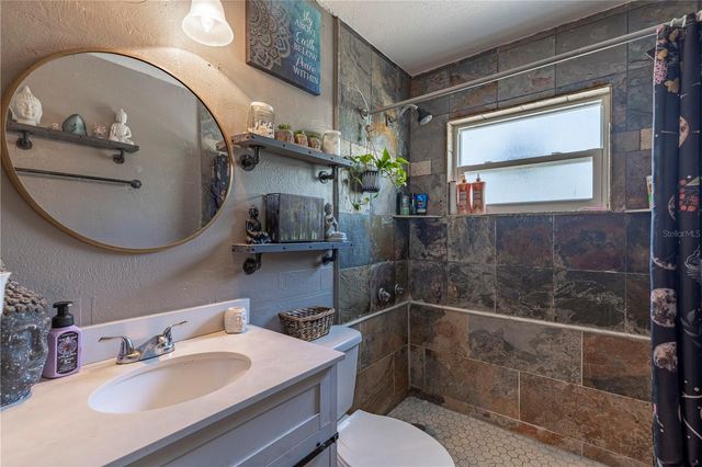 11327 GROVE STREET, Leesburg, FL 34788