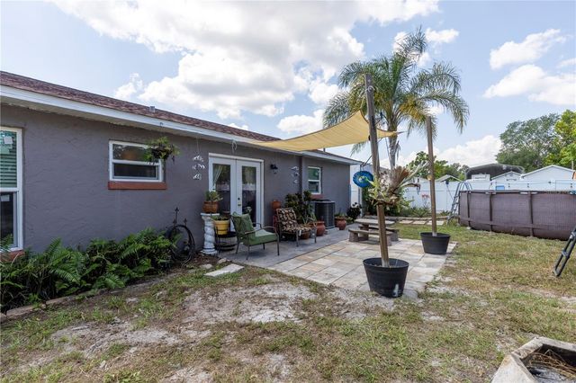 11327 GROVE STREET, Leesburg, FL 34788