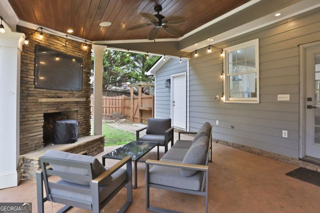 915 Mill Garden Place, Cumming, GA 30040