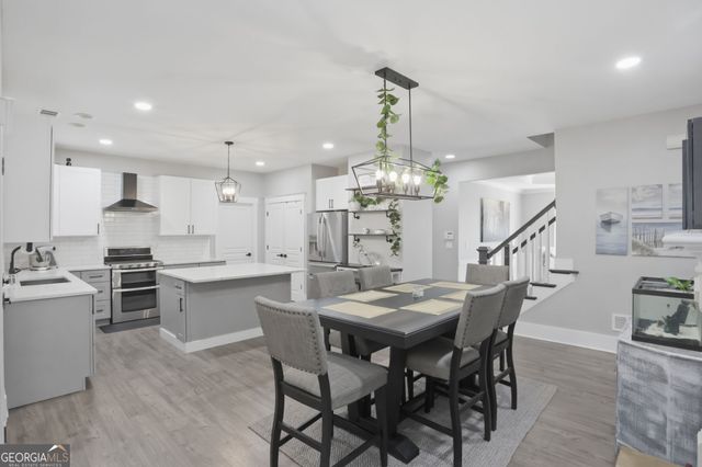 915 Mill Garden Place, Cumming, GA 30040