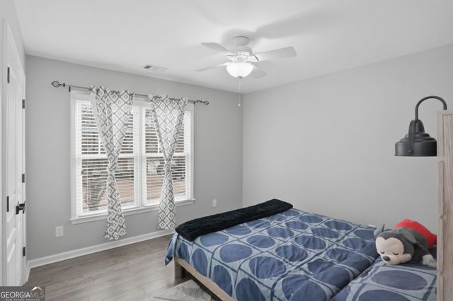 915 Mill Garden Place, Cumming, GA 30040