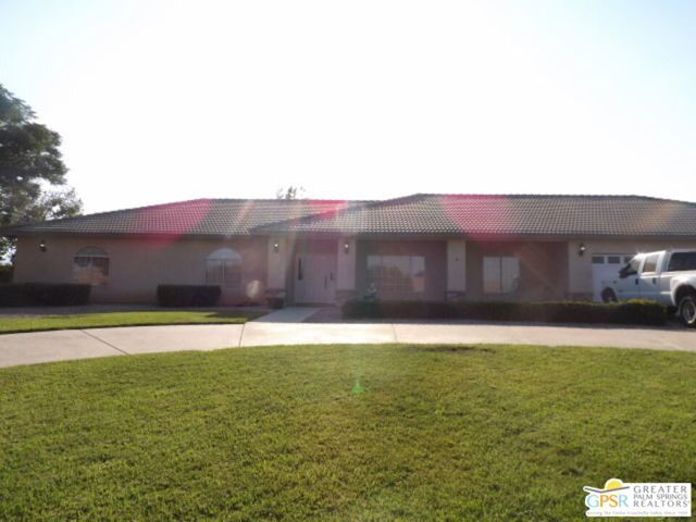 6950 Oak View Court, Oak Hills, CA 92344