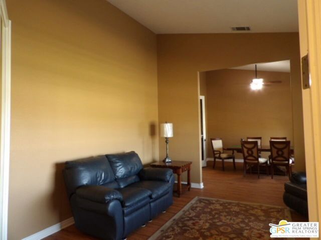 6950 Oak View Court, Oak Hills, CA 92344