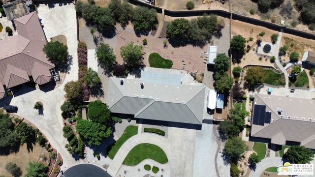 6950 Oak View Court, Oak Hills, CA 92344