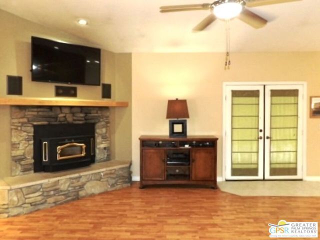 6950 Oak View Court, Oak Hills, CA 92344