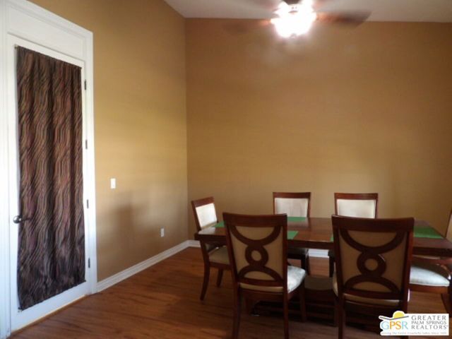 6950 Oak View Court, Oak Hills, CA 92344