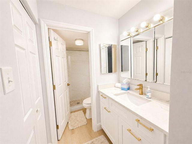 6051 SUN BOULEVARD 111, St Petersburg, FL 33701