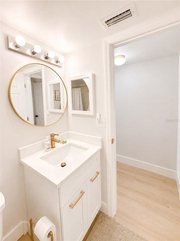 6051 SUN BOULEVARD 111, St Petersburg, FL 33701