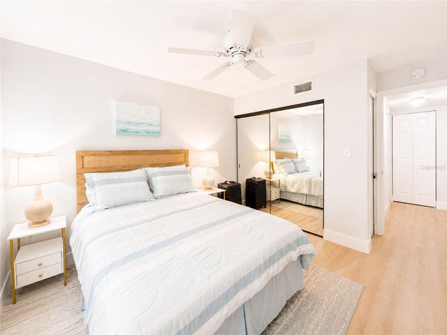 6051 SUN BOULEVARD 111, St Petersburg, FL 33701