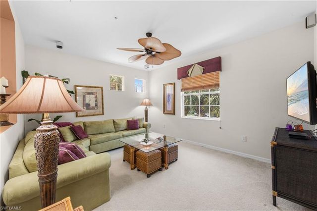 7090 Bay Woods Lake CT 201, Fort Myers, FL 33908