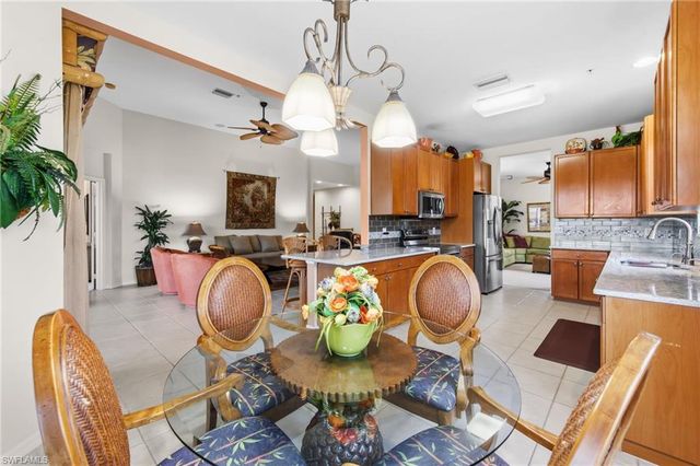7090 Bay Woods Lake CT 201, Fort Myers, FL 33908