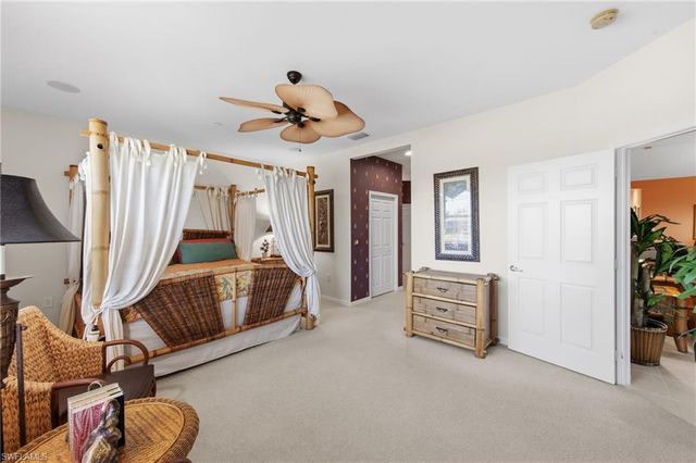 7090 Bay Woods Lake CT 201, Fort Myers, FL 33908