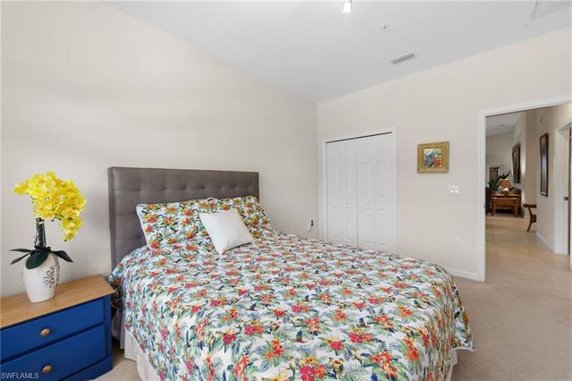 7090 Bay Woods Lake CT 201, Fort Myers, FL 33908