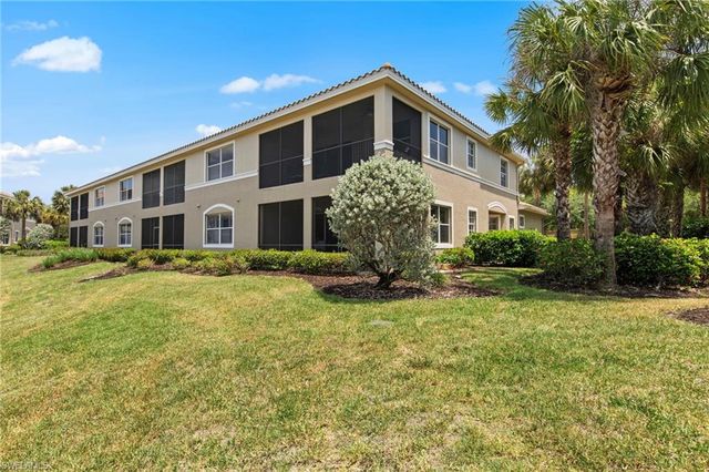 7090 Bay Woods Lake CT 201, Fort Myers, FL 33908