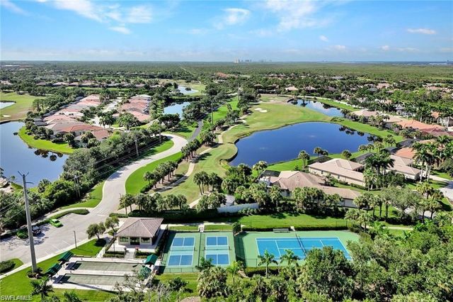 7090 Bay Woods Lake CT 201, Fort Myers, FL 33908