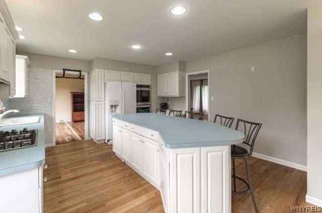 66 Four Seasons Road West, Amherst, NY 14226