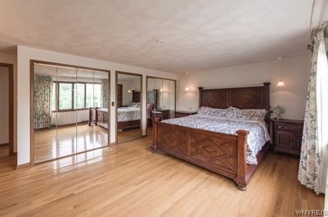 66 Four Seasons Road West, Amherst, NY 14226