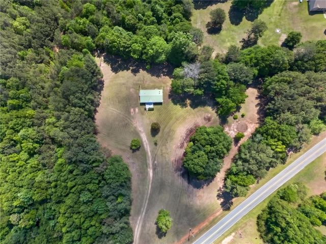 1624 Melear Road, Bowdon, GA 30108