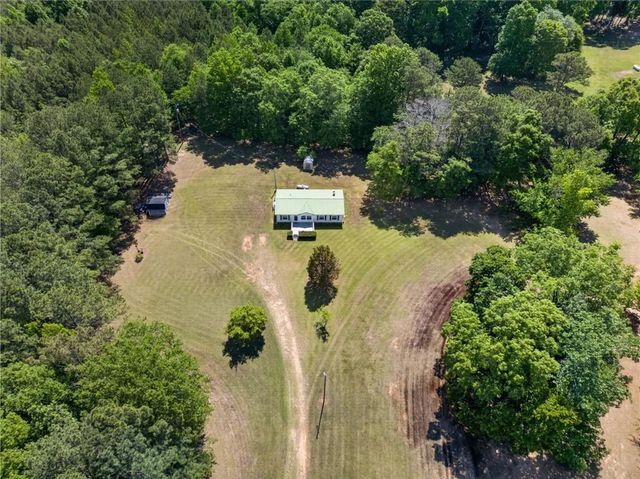 1624 Melear Road, Bowdon, GA 30108