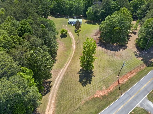 1624 Melear Road, Bowdon, GA 30108