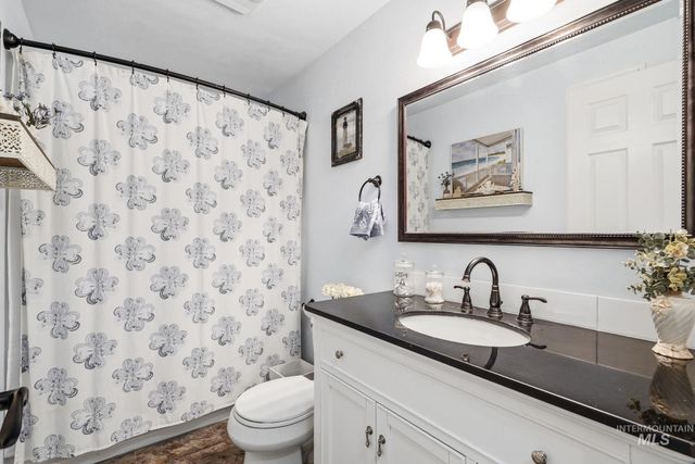 1218 W Chateau, Meridian, ID 83646