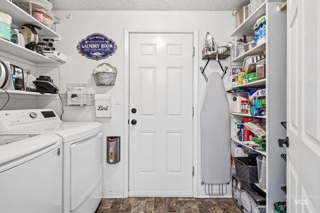 1218 W Chateau, Meridian, ID 83646