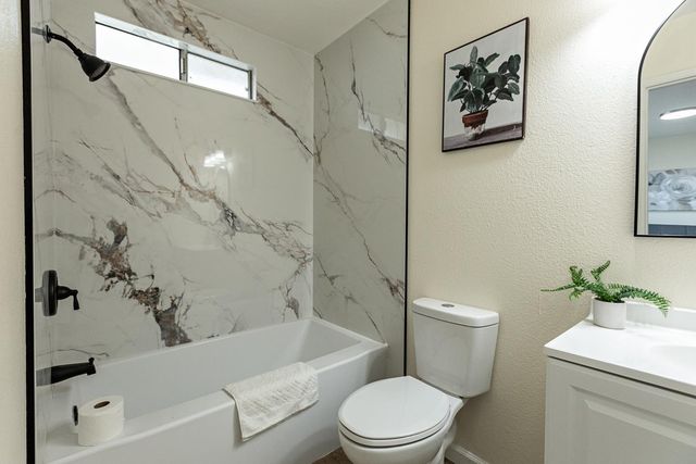 2935 Holly Dr, Tracy, CA 95376