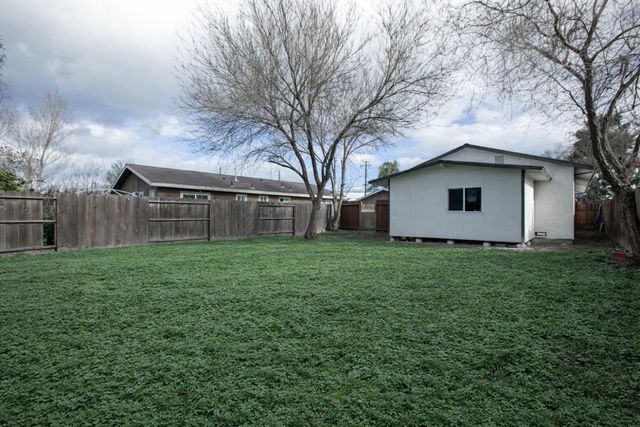 2935 Holly Dr, Tracy, CA 95376