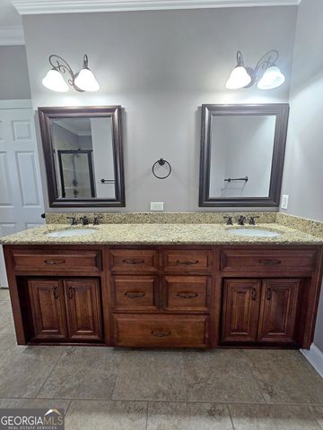 4593 San Saba Drive, Hahira, GA 31632