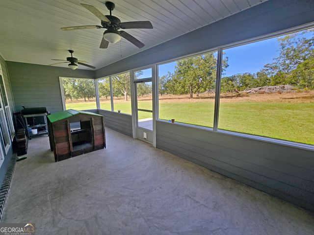 4593 San Saba Drive, Hahira, GA 31632