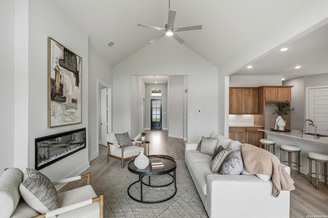 381 Jereth Crossing, Castroville, TX 78009