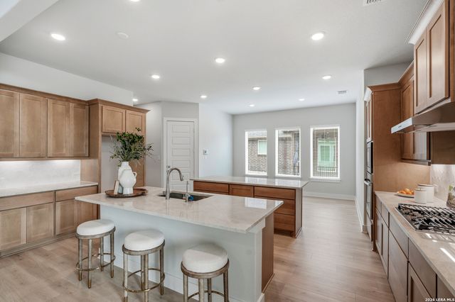 381 Jereth Crossing, Castroville, TX 78009