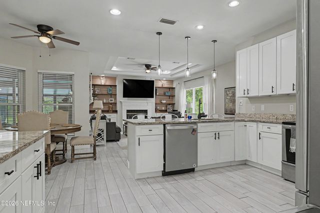 12573 SAMPSON Road, Jacksonville, FL 32218