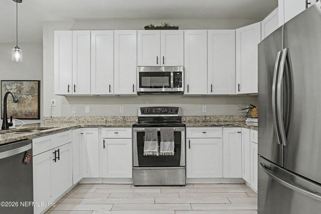 12573 SAMPSON Road, Jacksonville, FL 32218