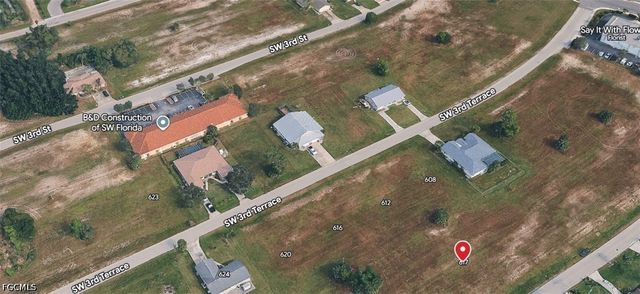 617 SW 4th ST, Cape Coral, FL 33991