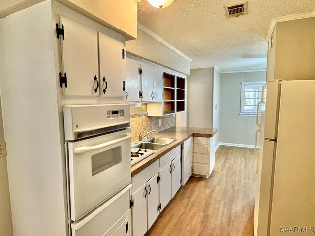 1100 Lombard Drive, Montgomery, AL 36109