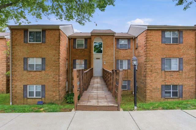 421 Redding Road 99, Lexington, KY 40517