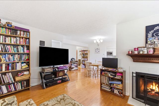 421 Redding Road 99, Lexington, KY 40517
