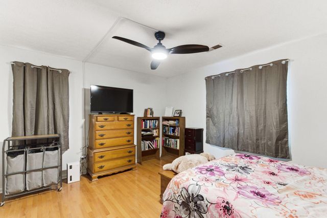 421 Redding Road 99, Lexington, KY 40517