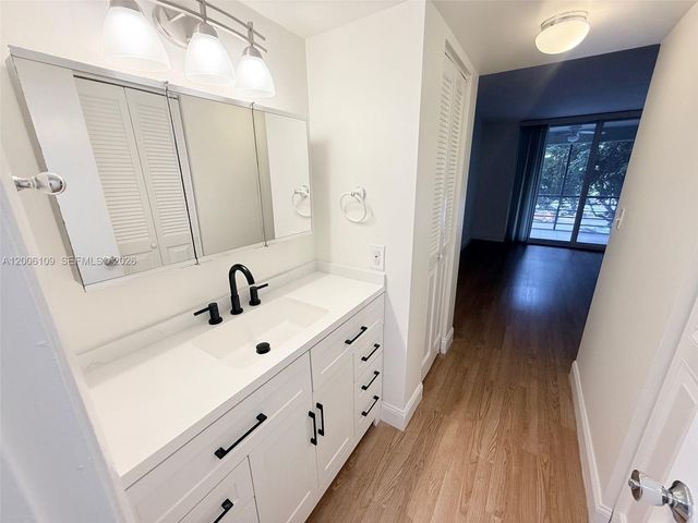 1400 Saint Charles PL 314, Pembroke Pines, FL 33026