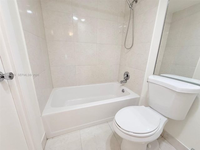 1400 Saint Charles PL 314, Pembroke Pines, FL 33026